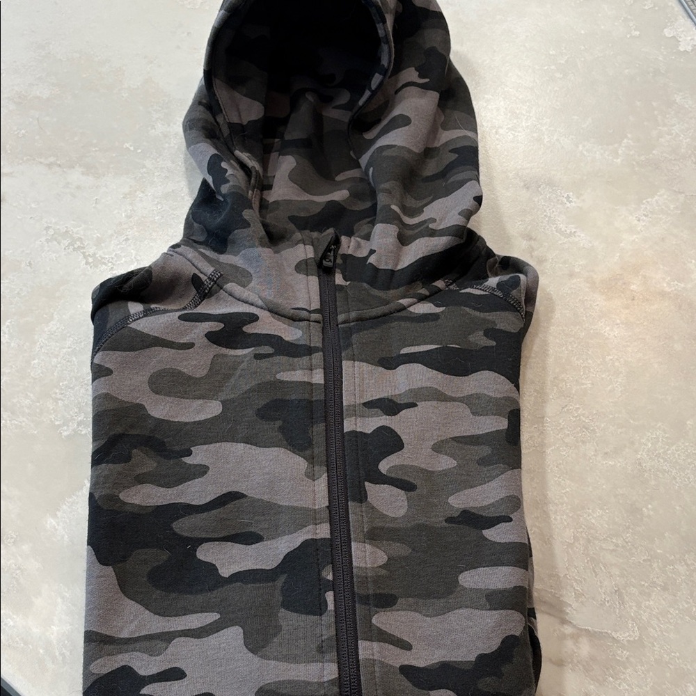 GapFit Sweatshirt
